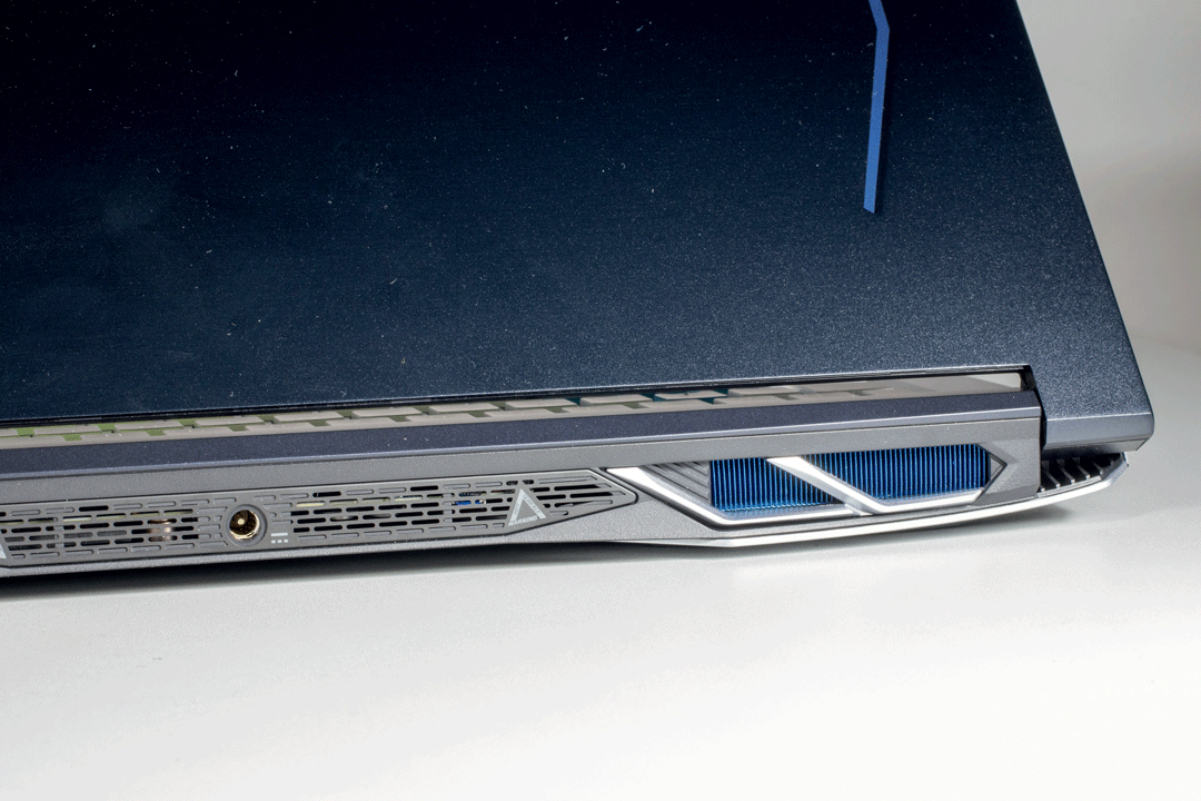 Acer Predator Helios 300 4