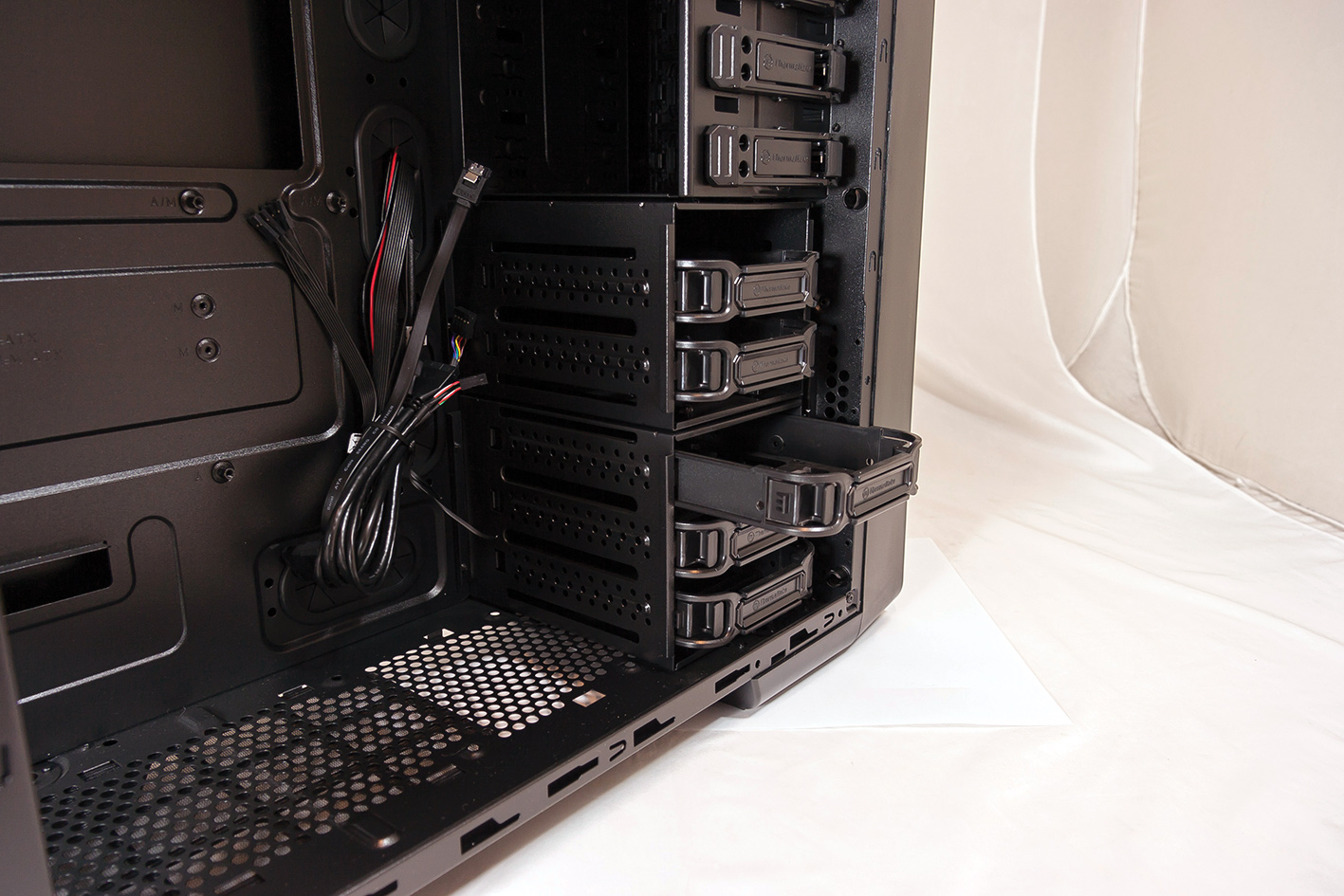 Thermaltake Urban S41 8