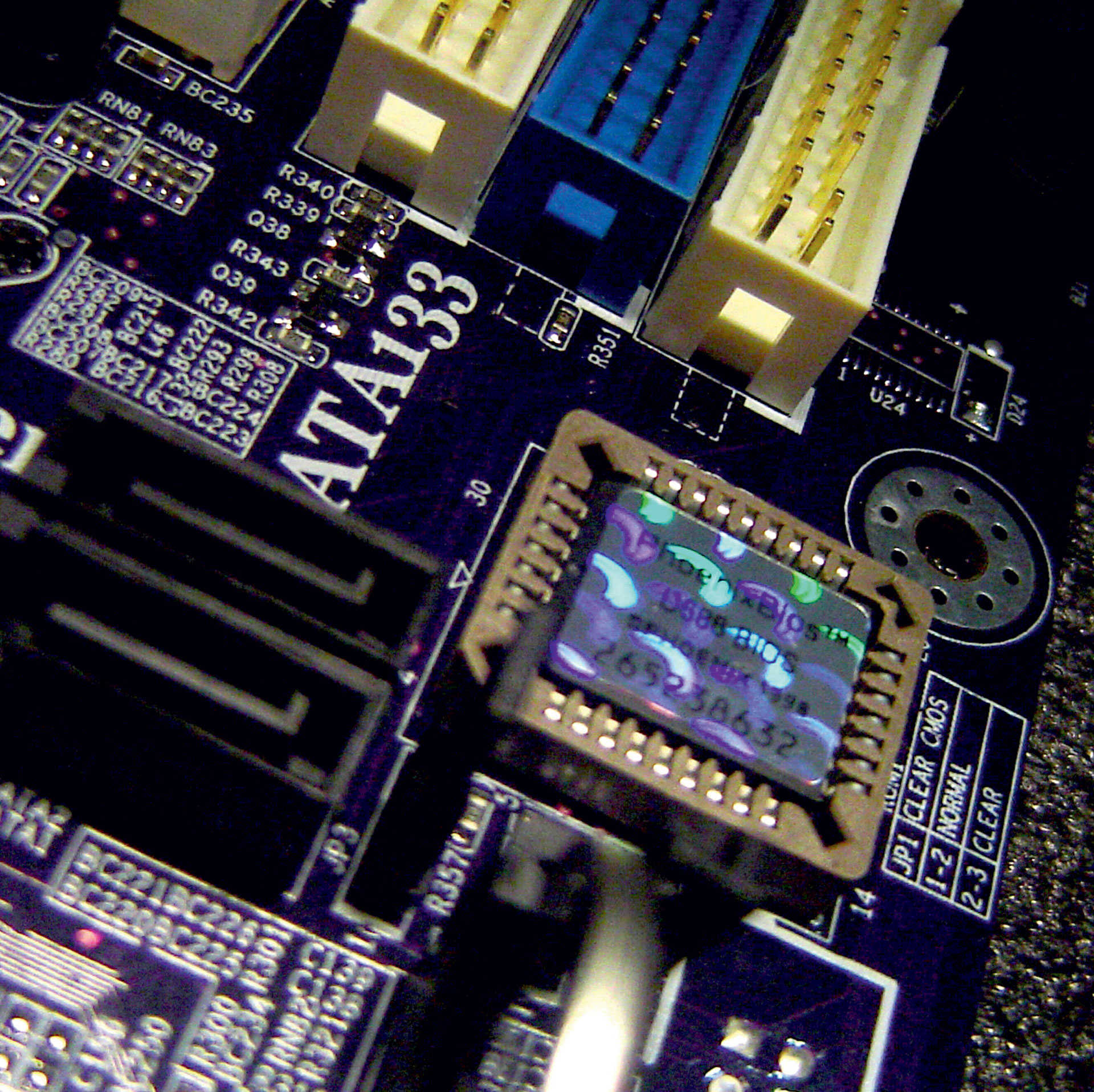 MBO BIOS chip