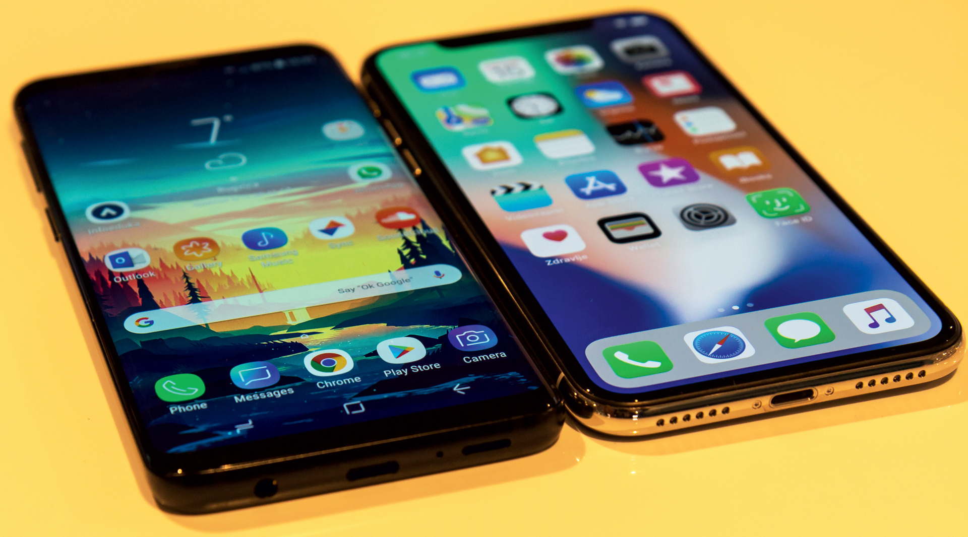 iPhoneX vs Galaxy S9 5
