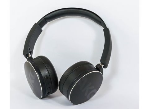 AKG Y50BT