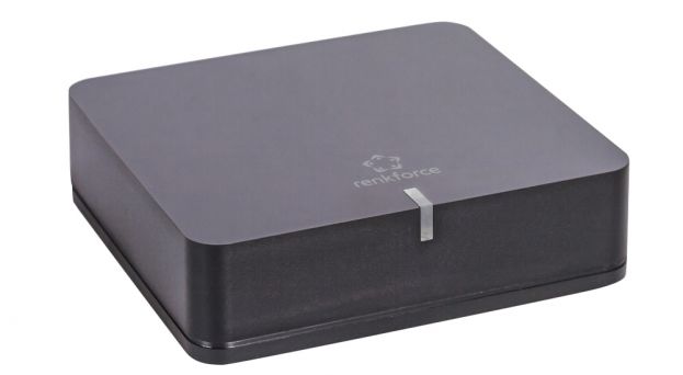 MALENA VELIČINA: Iako nije najmanji model Bluetooth receivera na tržištu i dalje ga lagano možemo sakriti iza Hi-Fi sustava