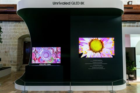 Flagship televizor za 2020. godinu Samsung Q950TS 8K gotovo je bez ruba i 99% prednje površine prekriva ekran