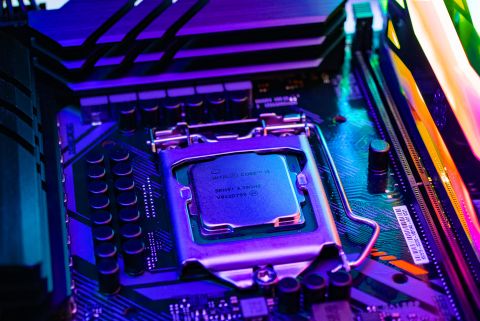 Sulude performanse Intel procesora 13. generacije